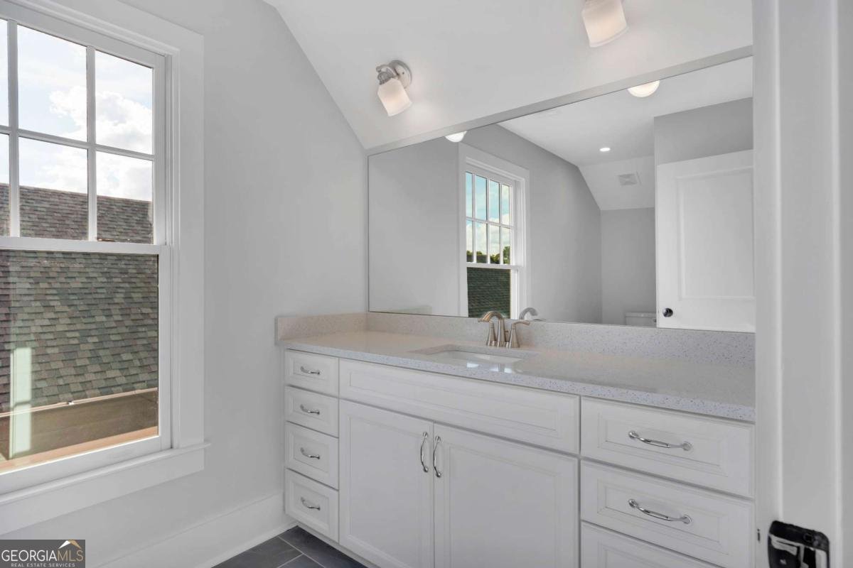 1356 Flora Drive Conyers - 43