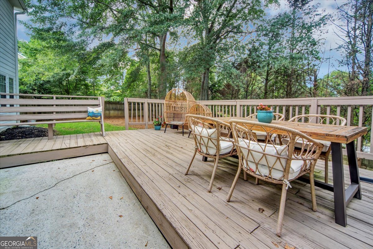 5590 Kennemore Drive Alpharetta - 20