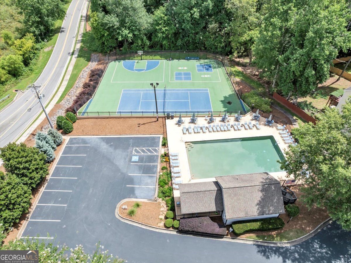 5590 Kennemore Drive Alpharetta - 34