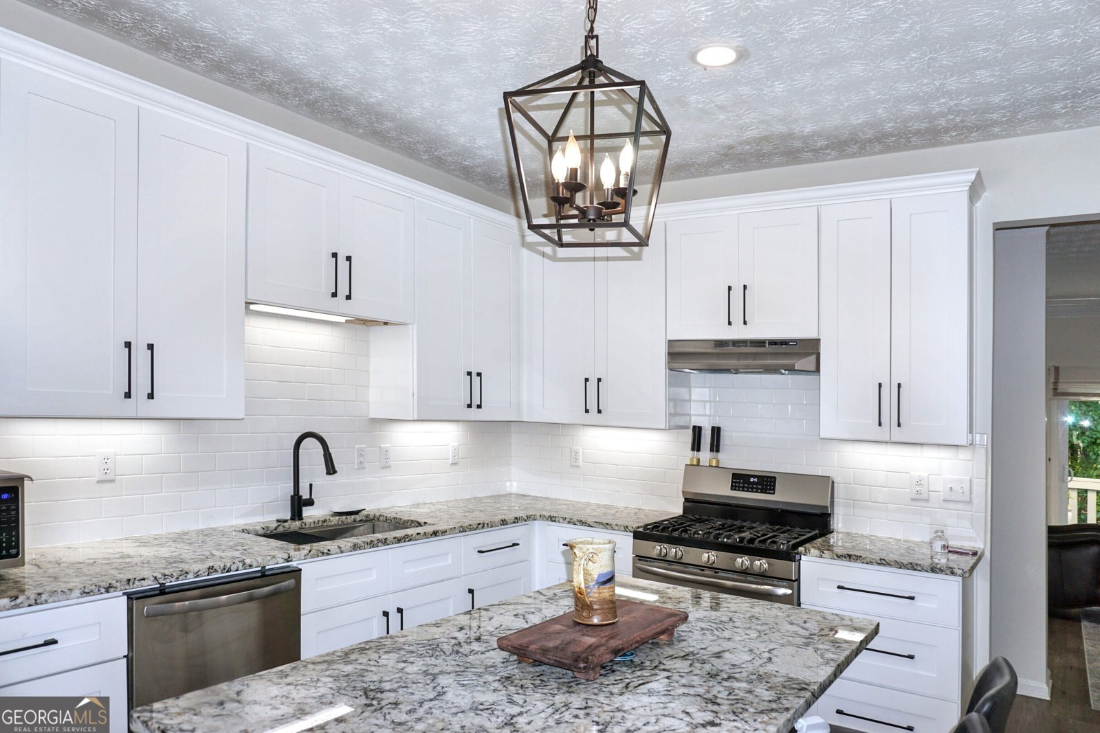 2566 Summit Cove Drive Duluth - 4