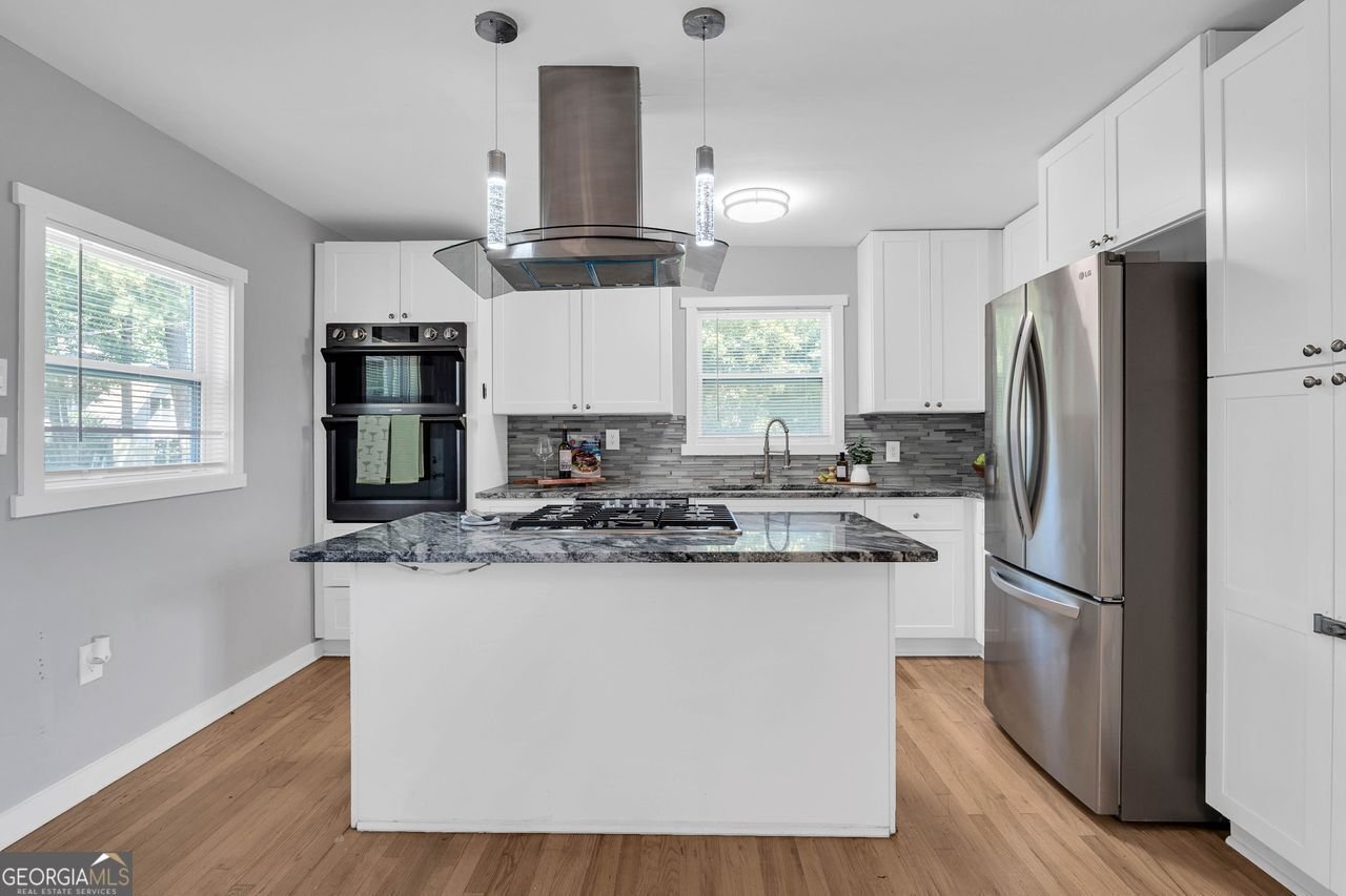 3910 CLAIRMONT Road Atlanta - 11