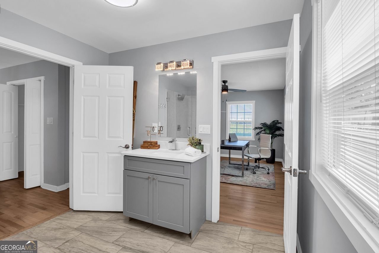 3910 CLAIRMONT Road Atlanta - 16