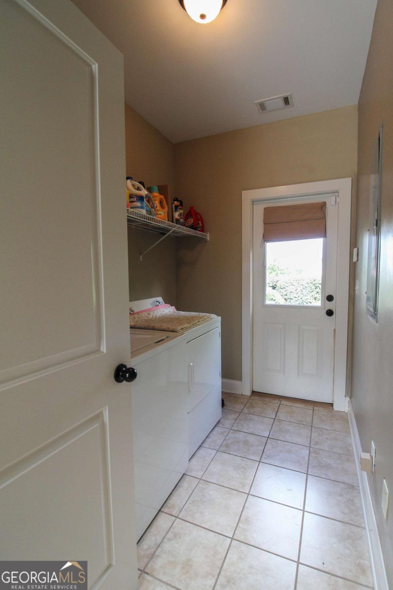 1252 Townside Place Bishop - 19