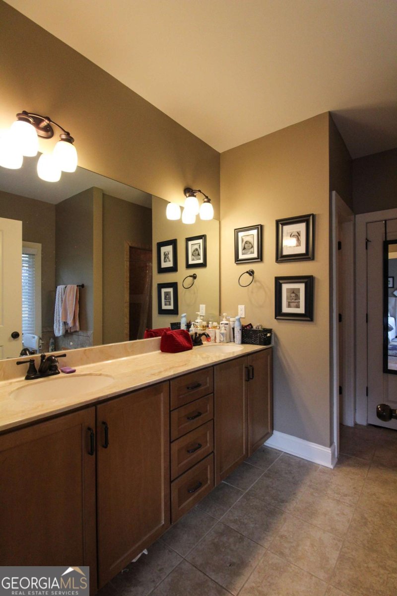 1252 Townside Place Bishop - 24