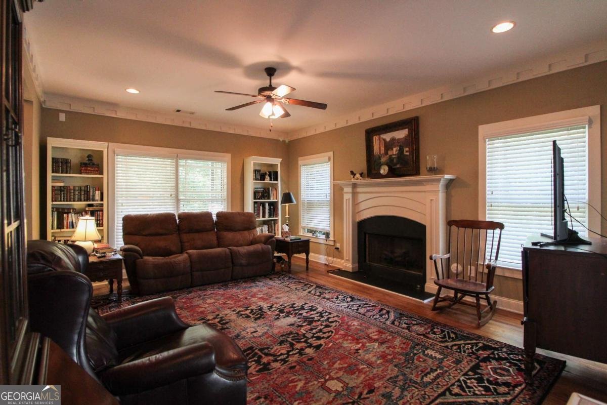 1252 Townside Place Bishop - 9