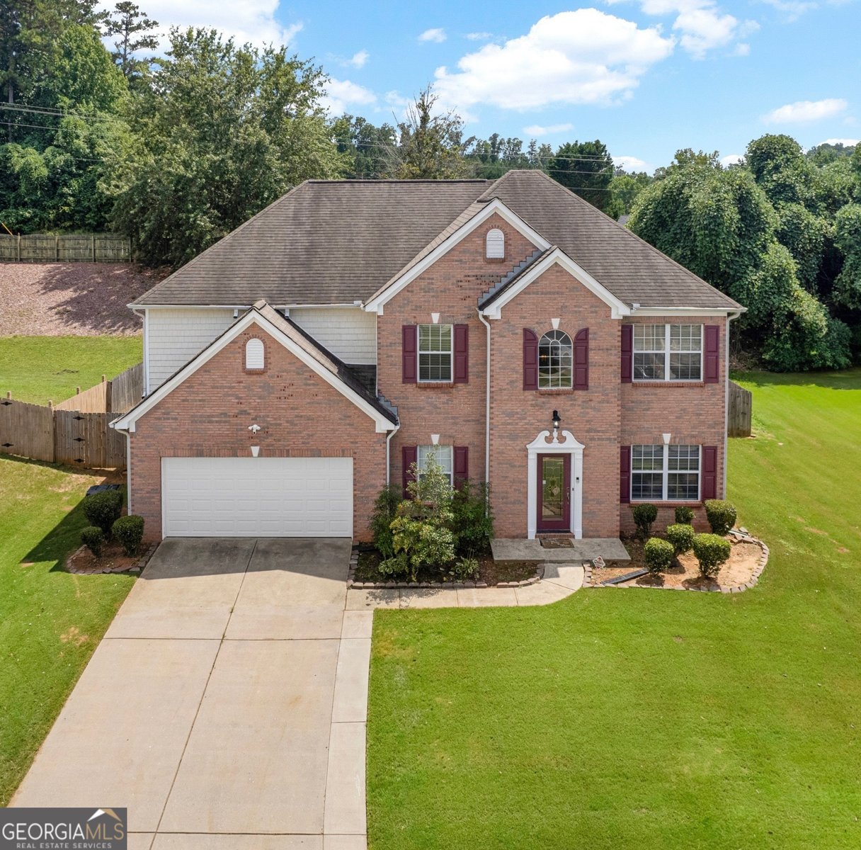 4212 Medlock River Court Snellville - 1