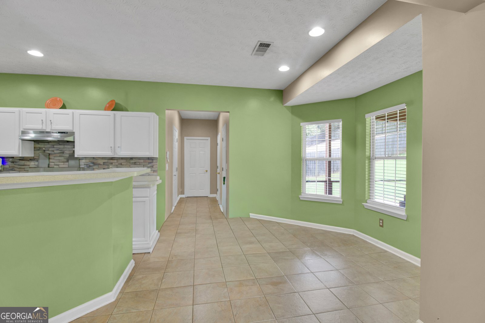 4212 Medlock River Court Snellville - 4
