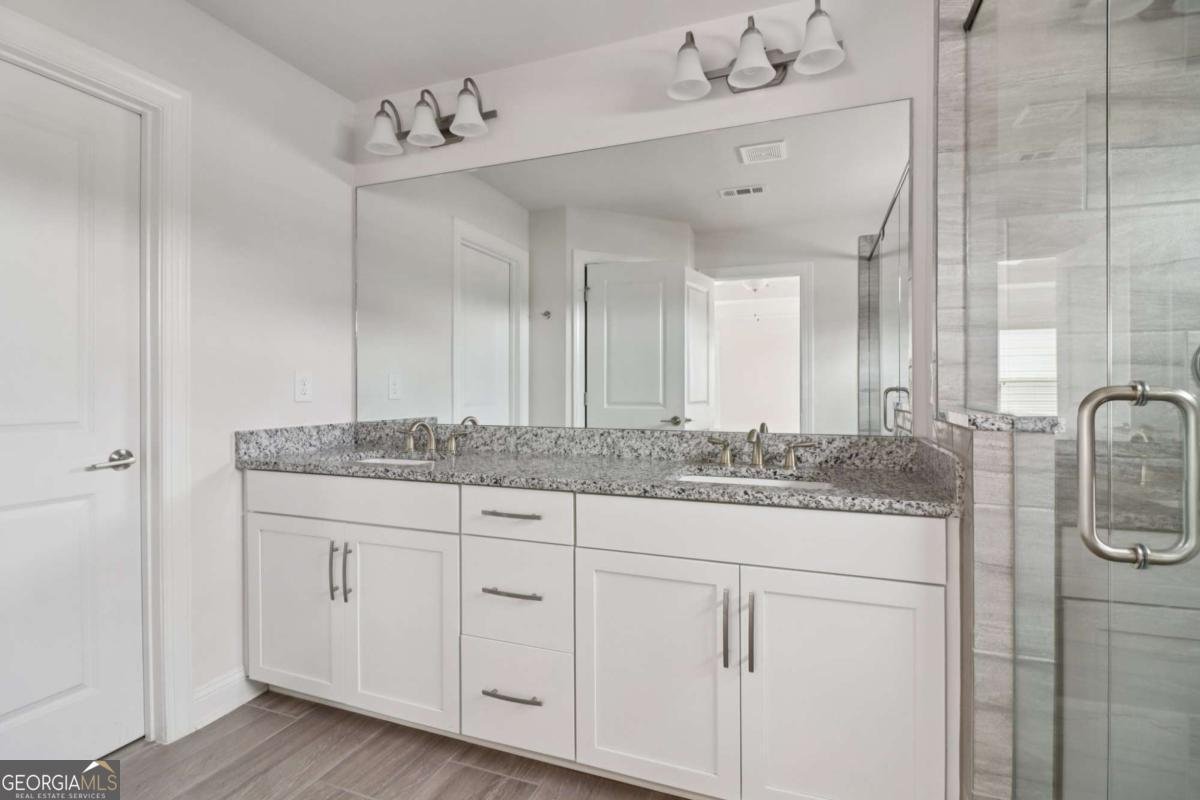 2071 Morrison Avenue Brookhaven - 19
