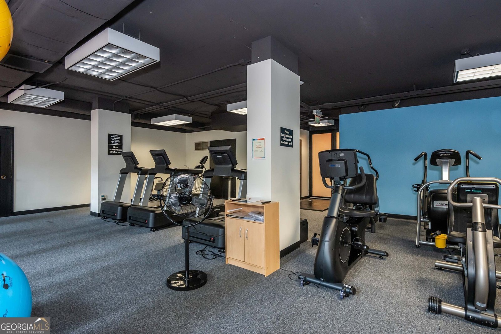 2575 Peachtree Road Atlanta - 14