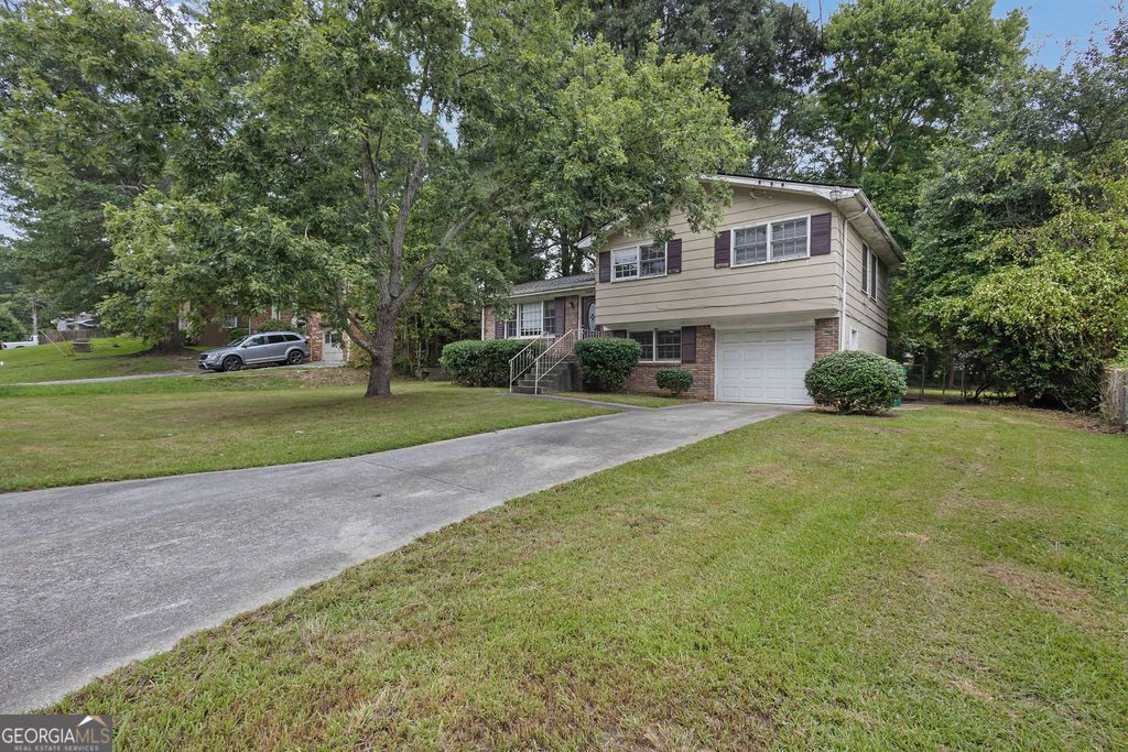 5674 Sandhurst Drive Forest Park - 3