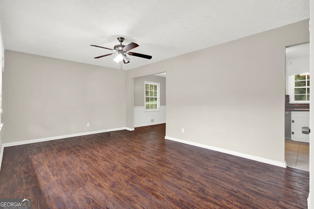 5674 Sandhurst Drive Forest Park - 7