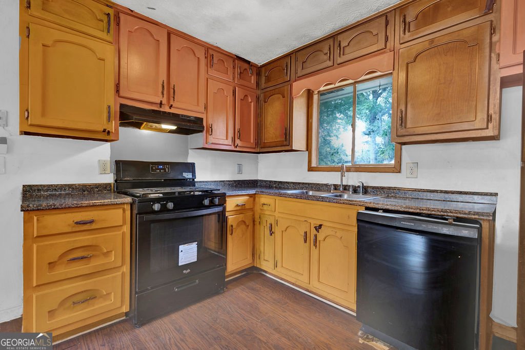 8766 Homewood Court Riverdale - 9