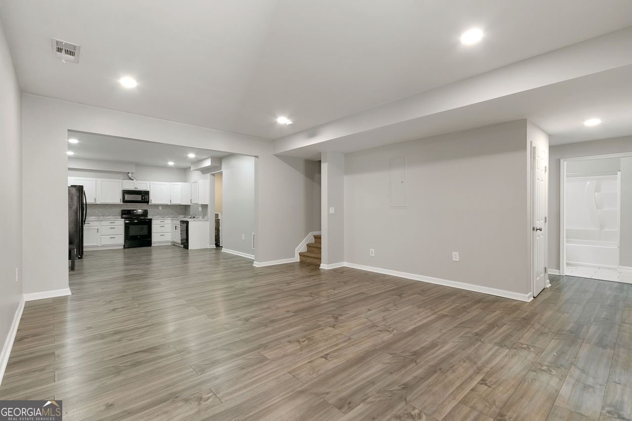 829 Castlebottom Lawrenceville - 33
