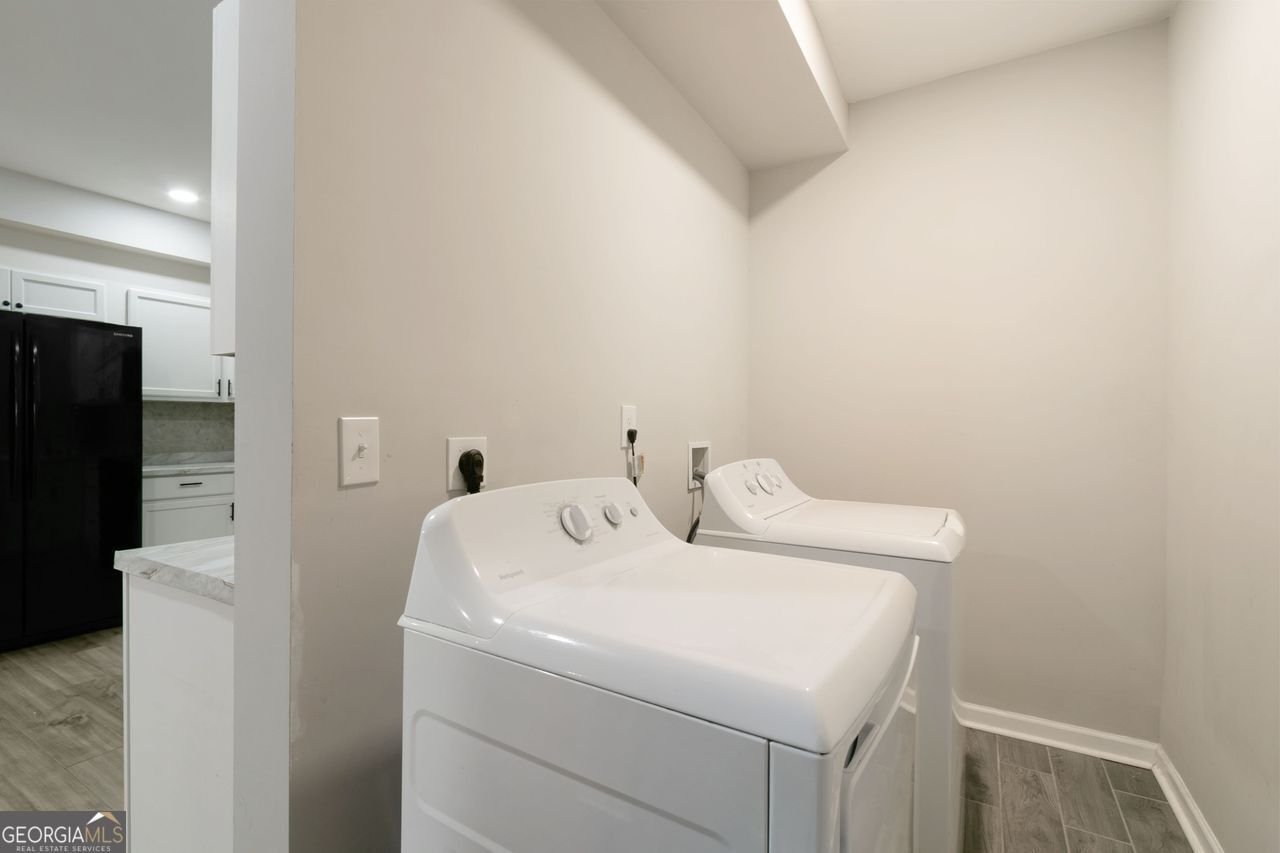 829 Castlebottom Lawrenceville - 35