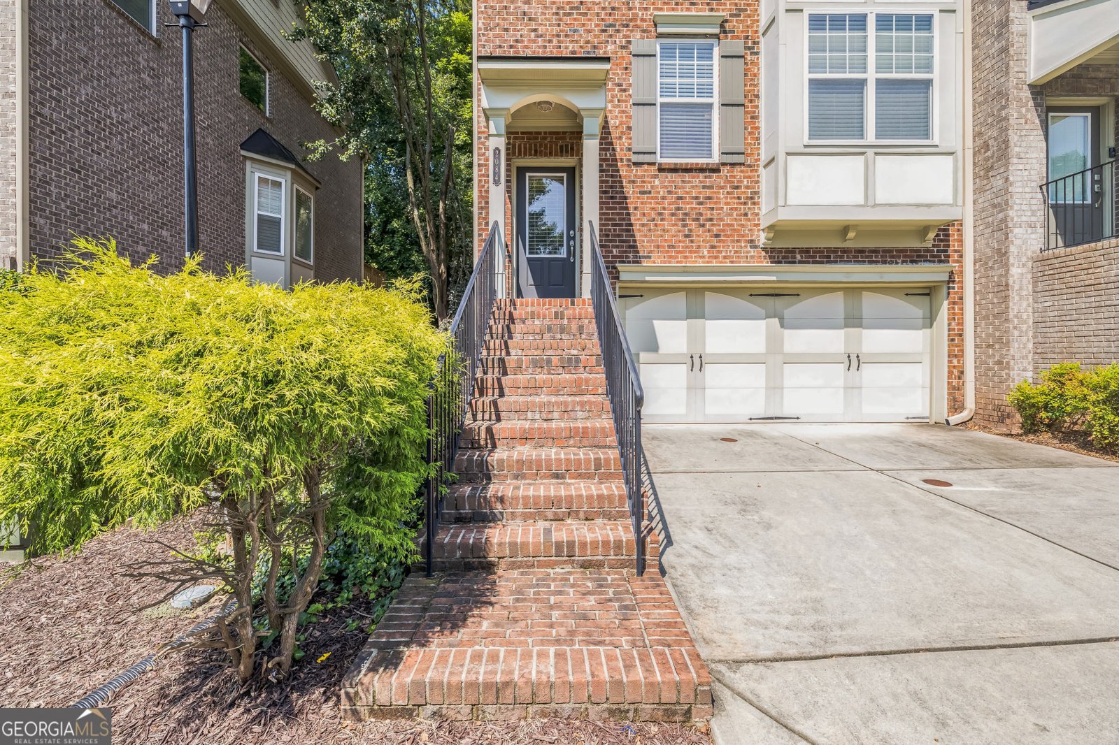 2084 COBBLESTON Cobblestone Circle Atlanta - 28