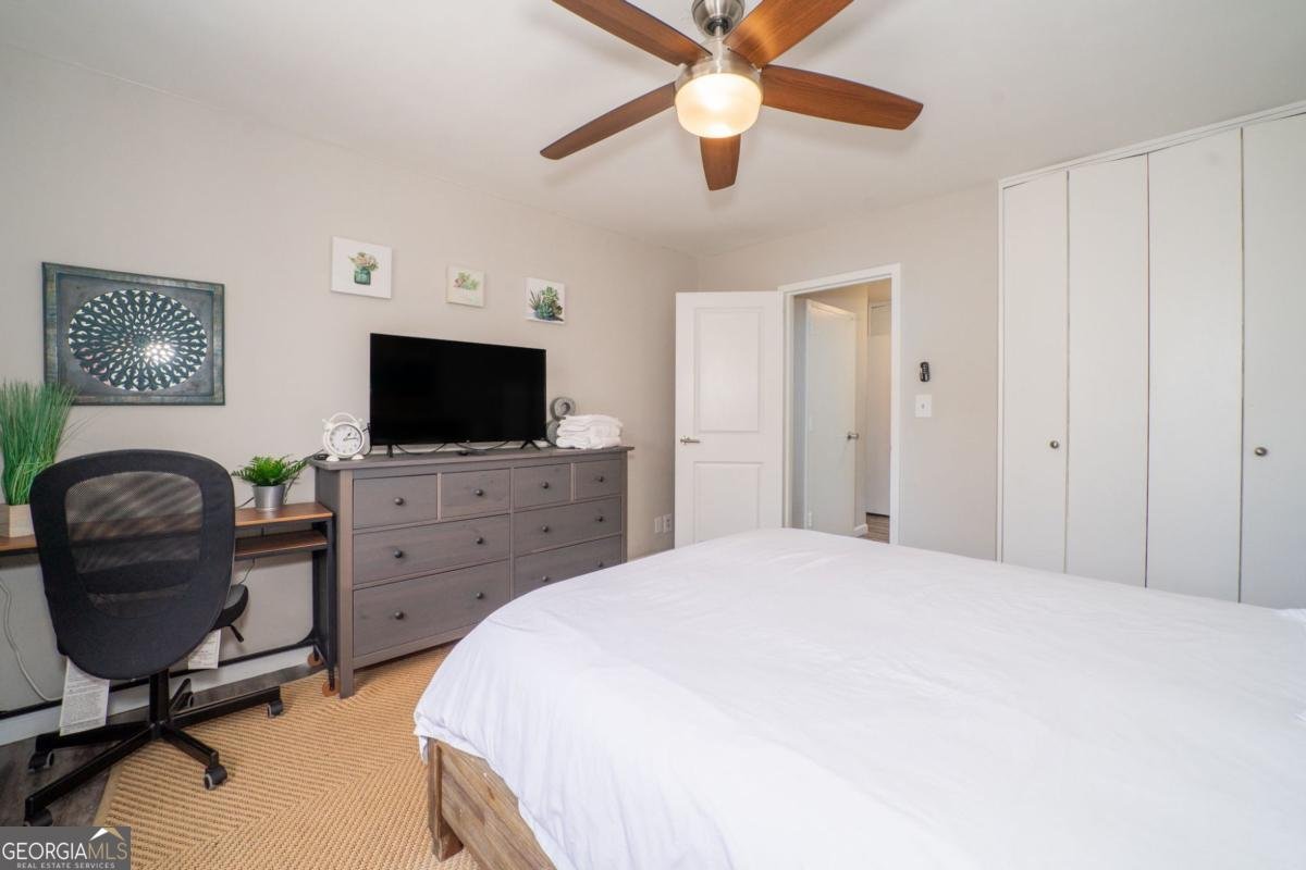 215 Piedmont Avenue Atlanta - 17