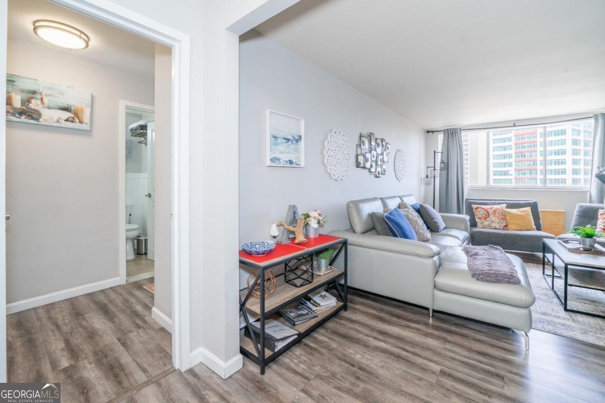 215 Piedmont Avenue Atlanta - 6