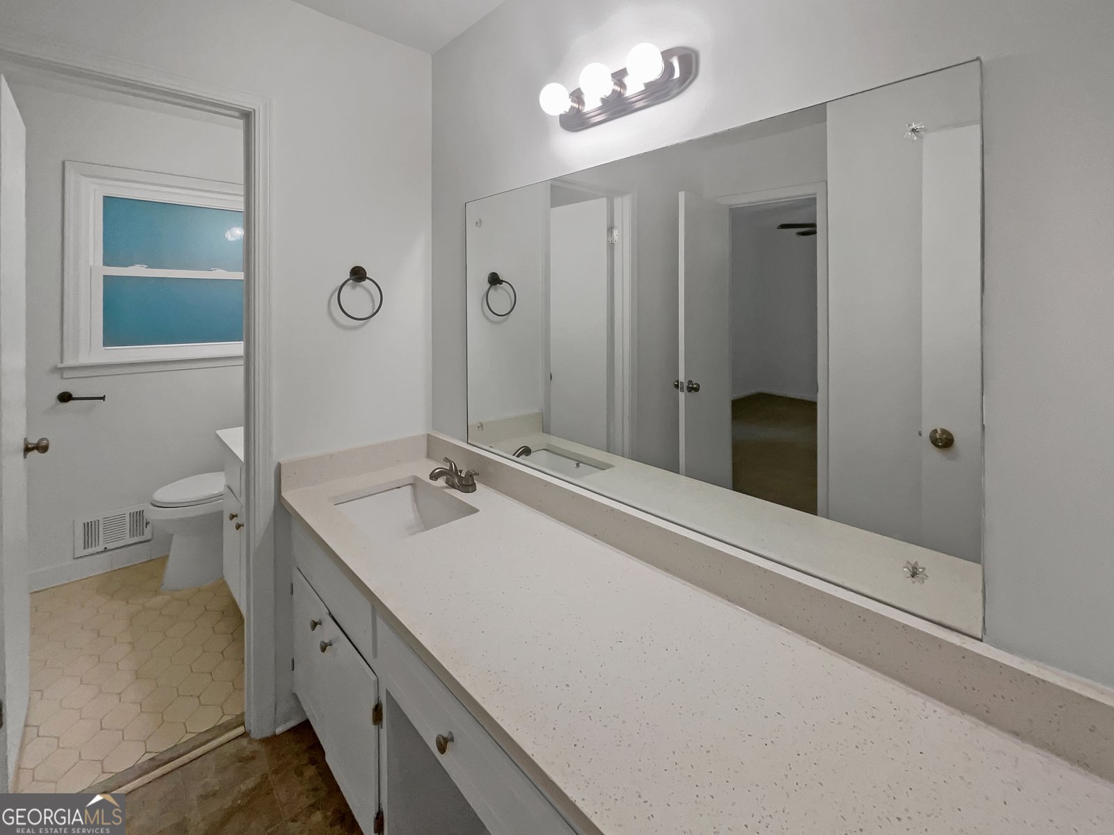 4726 Alpine Drive Lilburn - 7