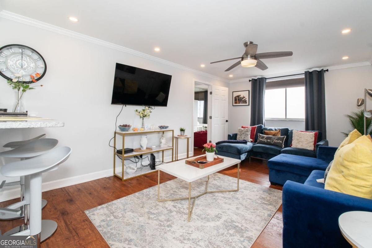 215 Piedmont Avenue Atlanta - 1