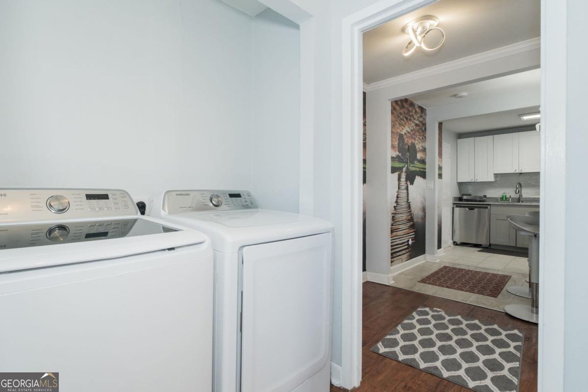 215 Piedmont Avenue Atlanta - 17
