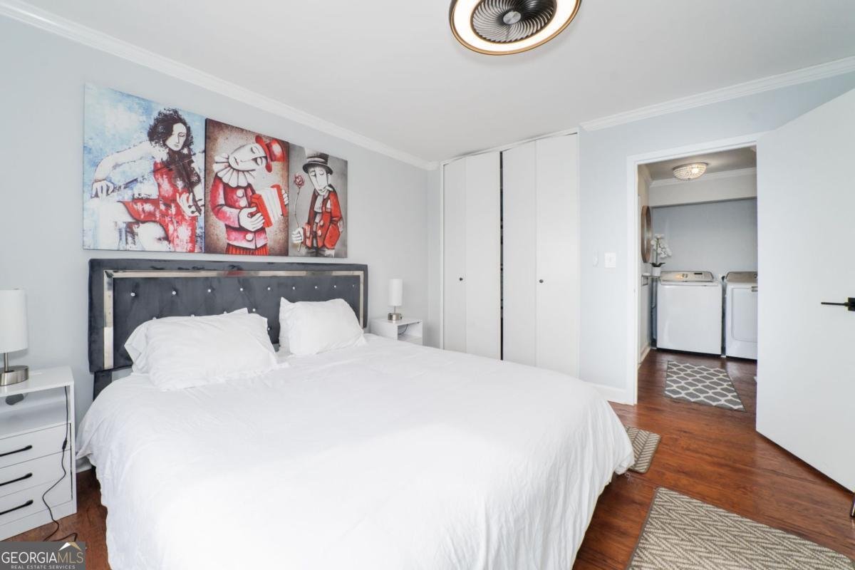 215 Piedmont Avenue Atlanta - 24