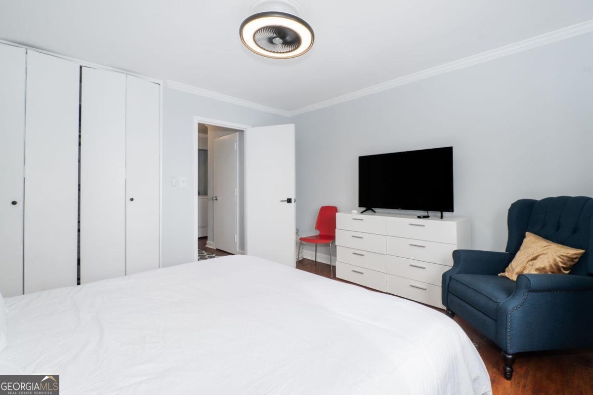 215 Piedmont Avenue Atlanta - 25