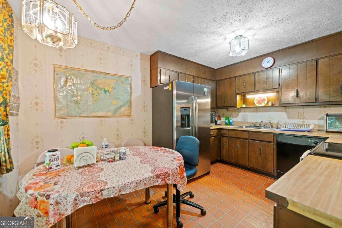 3838 Chattahoochee Drive Douglasville - 1