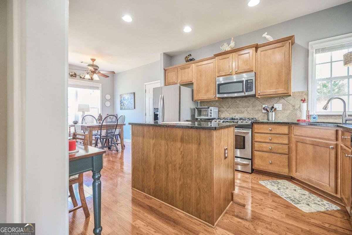 6303 Rockpoint Lane Hoschton - 15