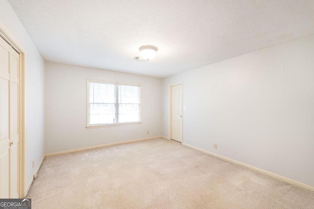 2667 Governor Macdonald Lane Macon - 35