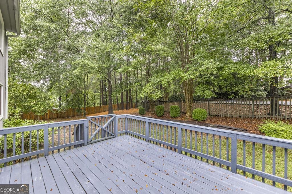 2667 Governor Macdonald Lane Macon - 40