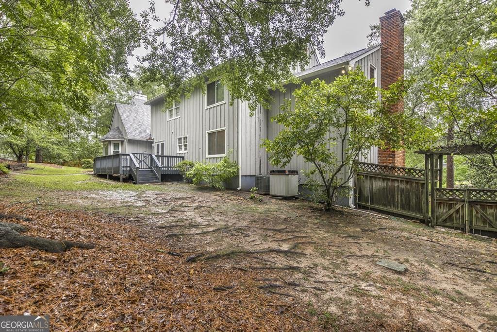 2667 Governor Macdonald Lane Macon - 41