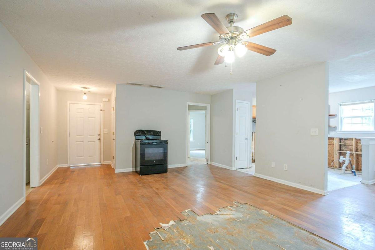 7457 Dogwood Trail Murrayville - 9