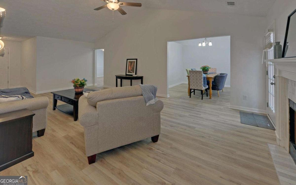 251 Arden Oaks Place Suwanee - 6