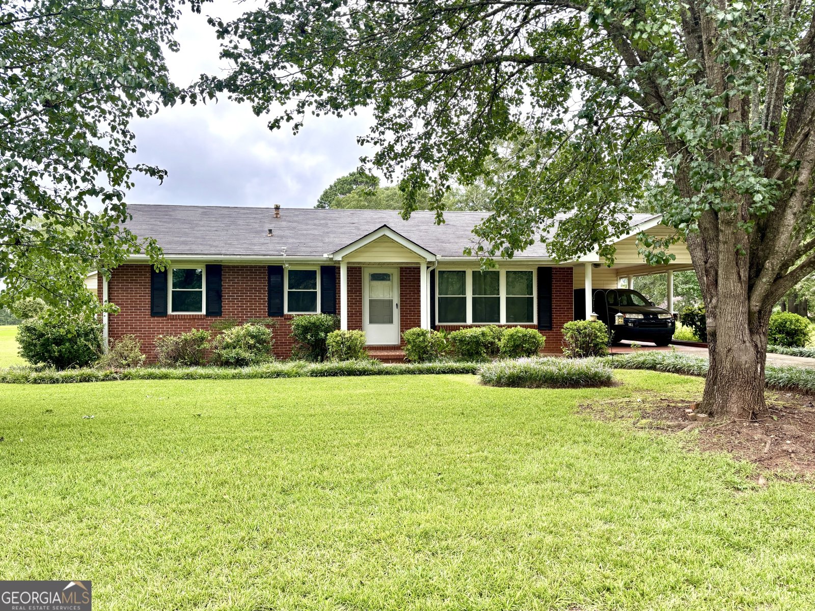 295 Grove Street Barnesville - 1
