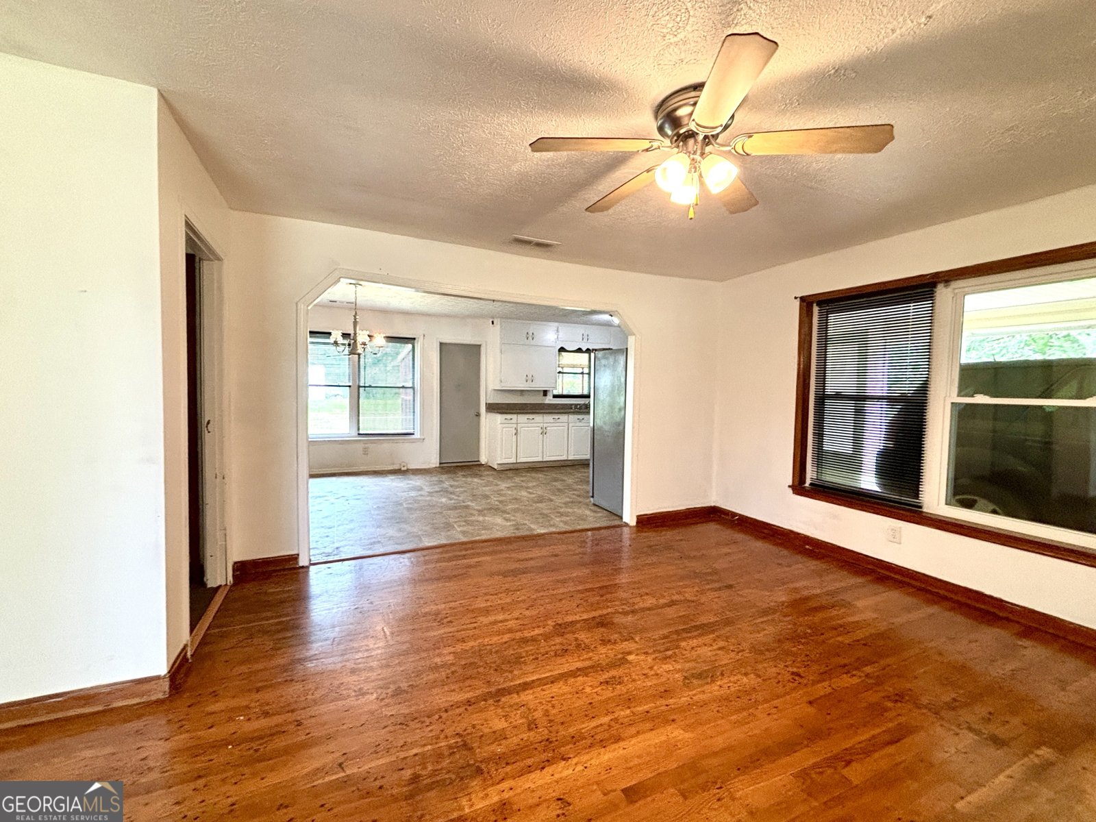295 Grove Street Barnesville - 14