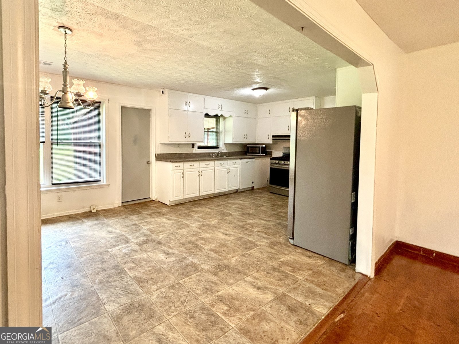 295 Grove Street Barnesville - 17
