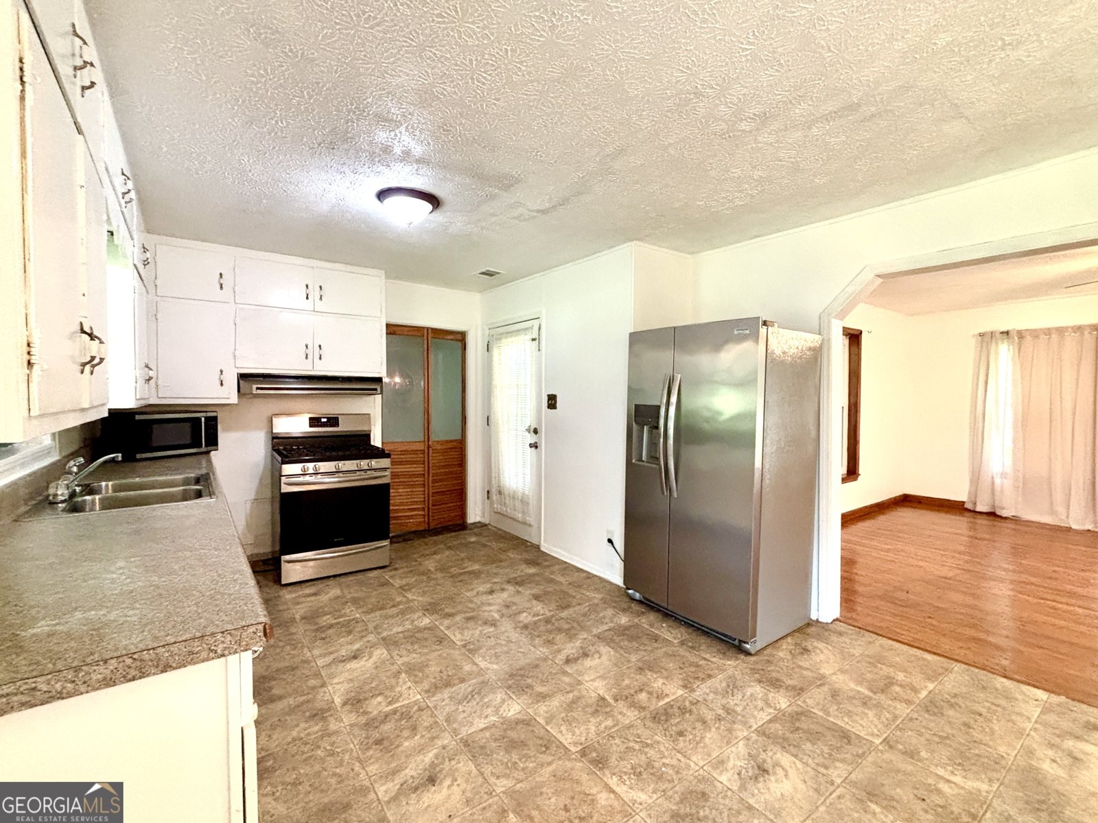 295 Grove Street Barnesville - 19