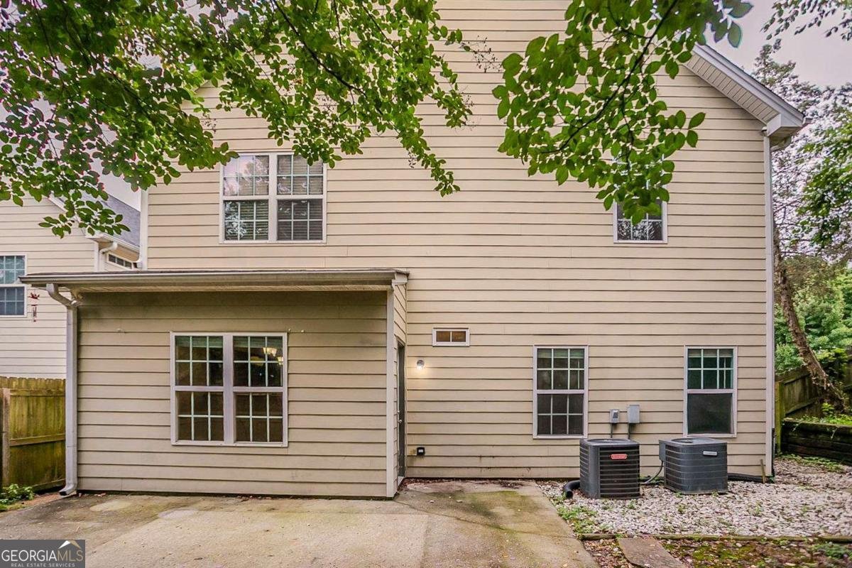 2148 Splitrail Trail Buford - 23