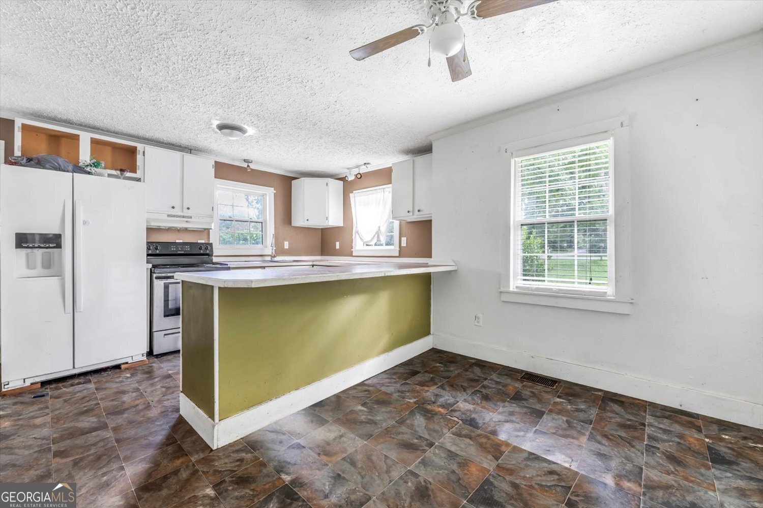 417 Hill Street Washington - 8