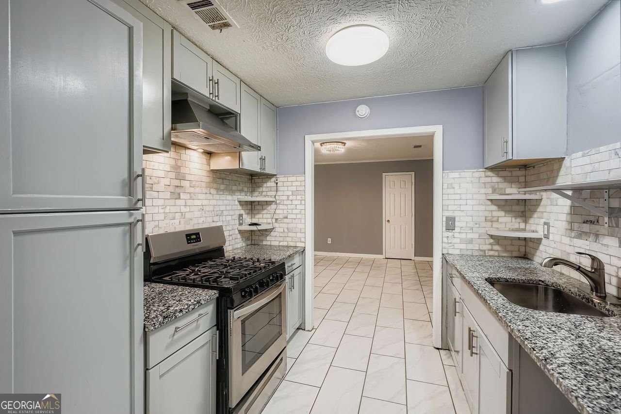 513 FIELDSTREAM Way Lawrenceville - 12