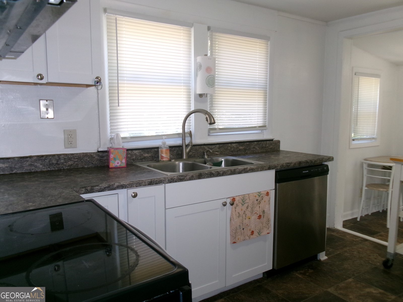 235 Arch Street Athens - 8