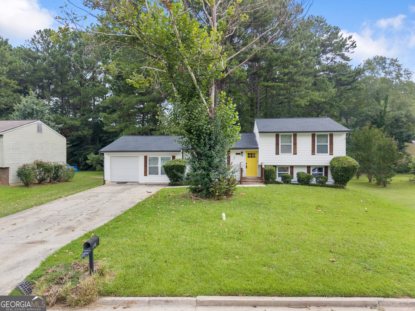 6940 CAINWOOD Drive South Fulton - 1