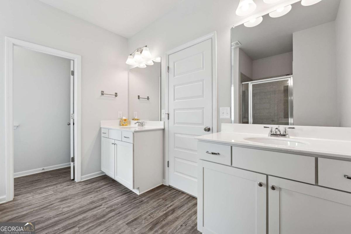 3843 CLARINGTON Drive Marietta - 14