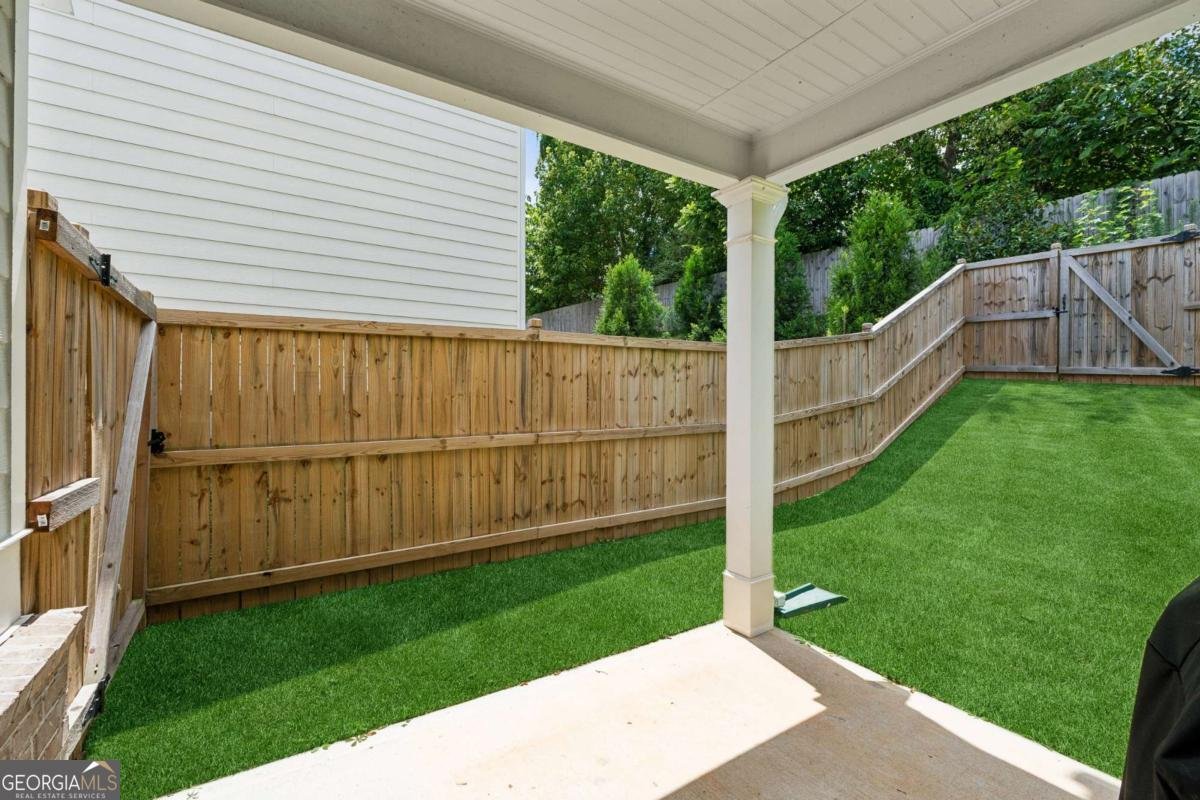 3843 CLARINGTON Drive Marietta - 25