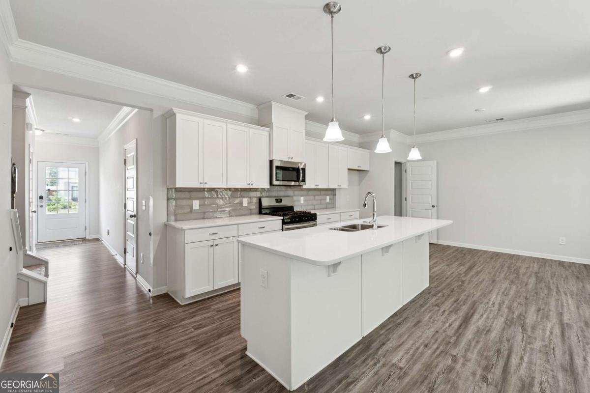 3843 CLARINGTON Drive Marietta - 5