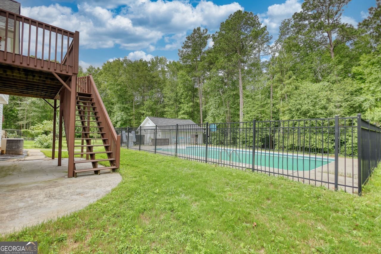 380 GLYNNSHIRE Court Covington - 18