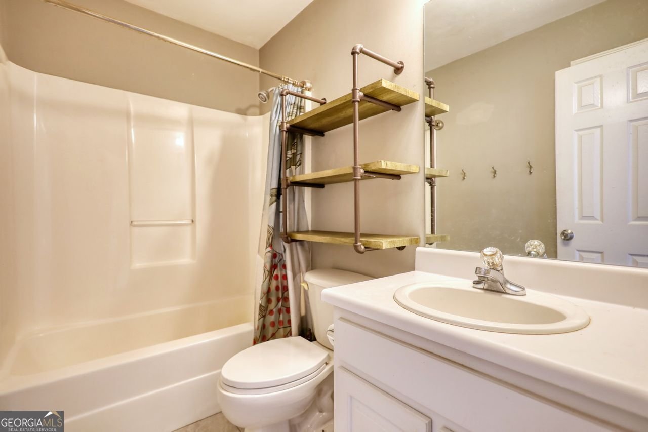 380 GLYNNSHIRE Court Covington - 42