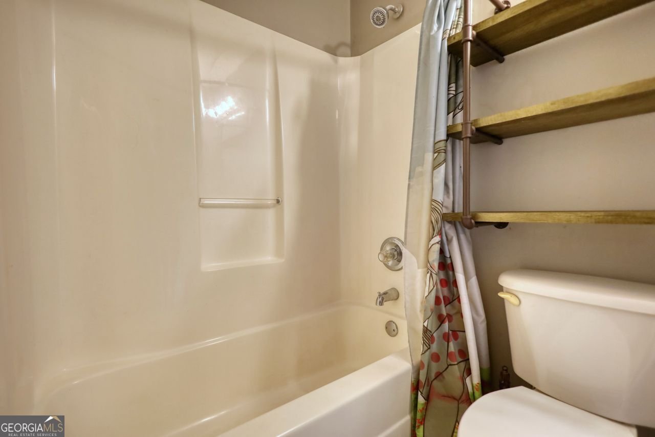 380 GLYNNSHIRE Court Covington - 44