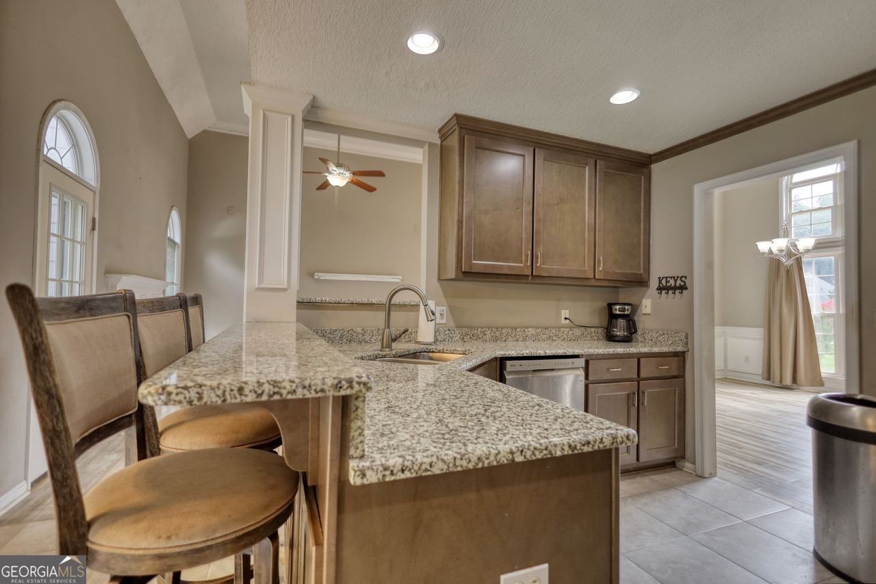 380 GLYNNSHIRE Court Covington - 52