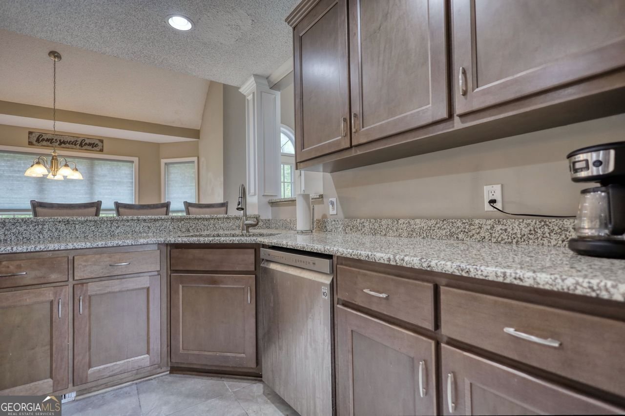 380 GLYNNSHIRE Court Covington - 54